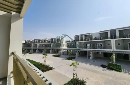 تاون هاوس - 4 غرف نوم - 4 حمامات للايجار في كاميليا - داماك هيلز 2 - دبي