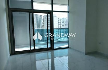 Apartment - 2 - 3 for rent in Hoor 18 - Al Jaddaf - Dubai Apartment - 2 - 3 for rent in Hoor 18 - Al Jaddaf - Dubai