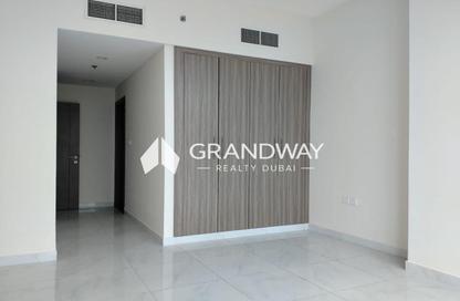 Apartment - 2 - 3 for rent in Hoor 18 - Al Jaddaf - Dubai