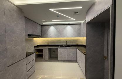 Apartment - 2 - 3 for sale in Blue Tower - Al Majaz 3 - Al Majaz - Sharjah