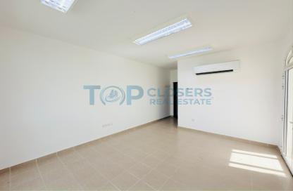Apartment - 3 - 4 for rent in Bida Bin Ammar - Asharej - Al Ain