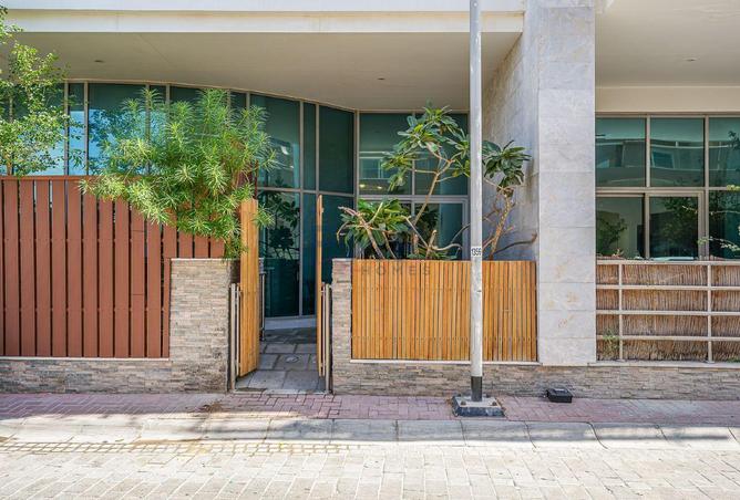 74254696 - Property Image 2