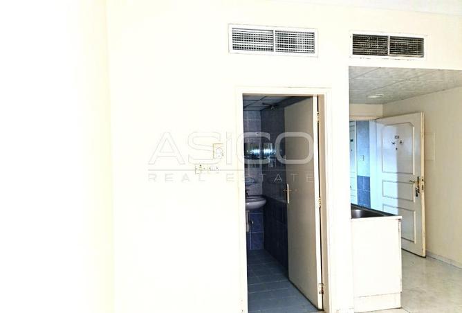 70277377 - Property Image 3