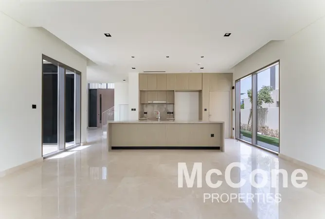 151930736 - Property Image 2