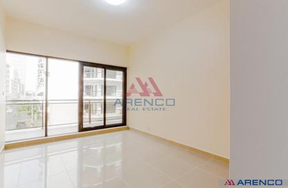 Apartment - 3 Bedrooms - 3 Bathrooms for rent in Golden Sands 9 - Al Mankhool - Bur Dubai - Dubai