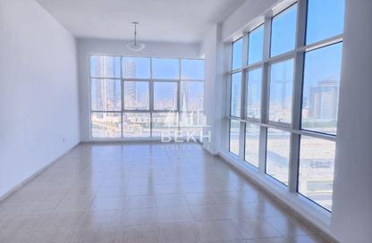 Apartment - 2 - 3 for rent in Olympic Park 1 - Olympic Park Towers - Dubai Sports City - Dubai Apartment - 2 - 3 for rent in Olympic Park 1 - Olympic Park Towers - Dubai Sports City - Dubai