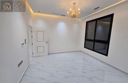 Villa - 5 Bedrooms - 7 Bathrooms for sale in Al Yasmeen 1 - Al Yasmeen - Ajman