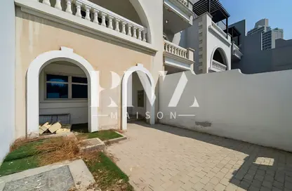 Townhouse - 4 Bedrooms - 5 Bathrooms for rent in Jumeirah Village Circle - Dubai