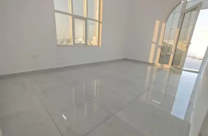 Apartment - 2 Bedrooms - 2 Bathrooms for rent in Shakhbout City - Abu Dhabi