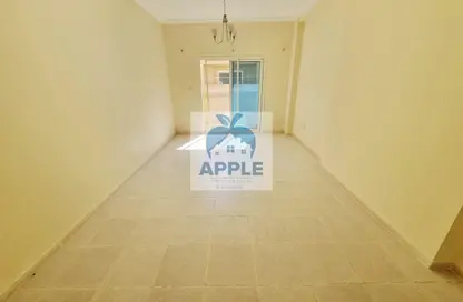 Apartment - 1 Bedroom - 2 Bathrooms for rent in Muwailih Building - Muwaileh - Sharjah