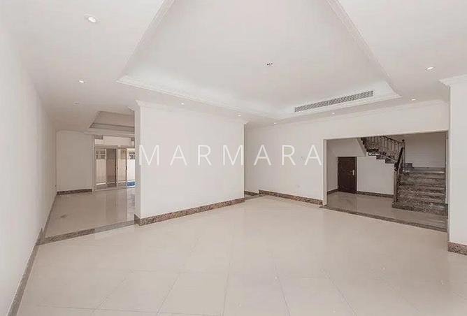 71083838 - Property Image 2