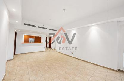 Apartment - 2 - 4 for rent in Marina Residences 4 - Marina Residences - Palm Jumeirah - Dubai