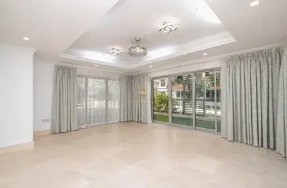 شقة - 3 غرف نوم - 3 حمامات للايجار في بلازا بوتيك 4 - الأبراج الإدارية - الخليج التجاري - دبي