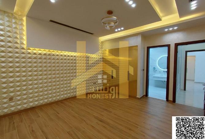 71137737 - Property Image 3