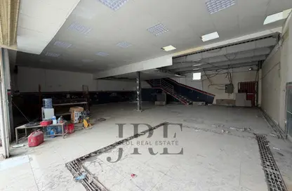 مستودع - استوديو - 1 حمام للايجار في المنطقة الصناعية رقم 4 - المنطقة الصناعية بالشارقة - الشارقة