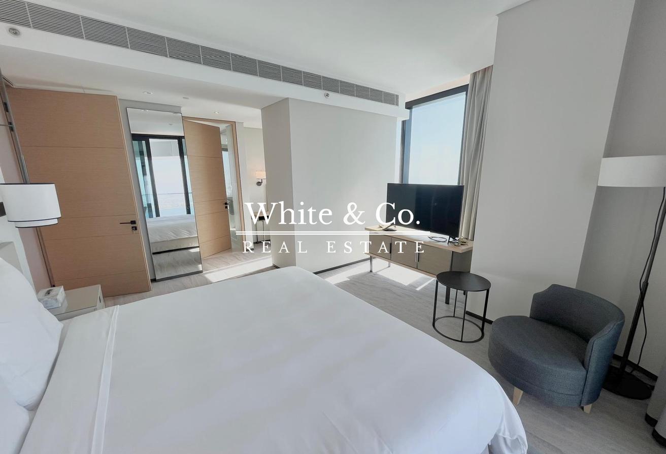 Sea Views | High Floor | Bills Included photo 13