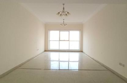 Apartment - 3 - 5 for rent in Al Ferasa Tower - Al Majaz 1 - Al Majaz - Sharjah Apartment - 3 - 5 for rent in Al Ferasa Tower - Al Majaz 1 - Al Majaz - Sharjah