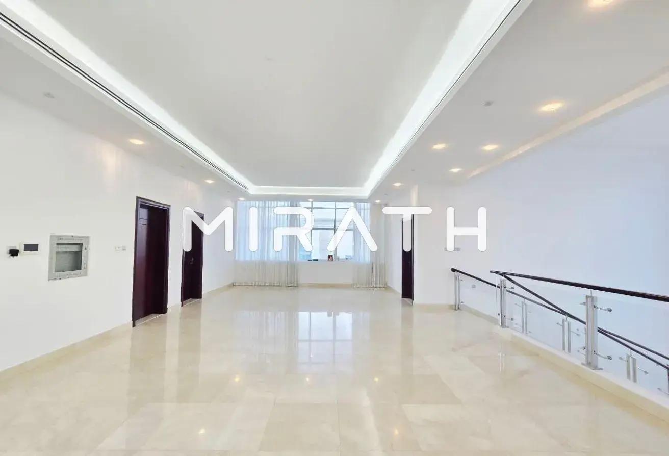 EXCLUSIVE MODERN VILLA IN PRESTIGIOUS LOCATION photo 11