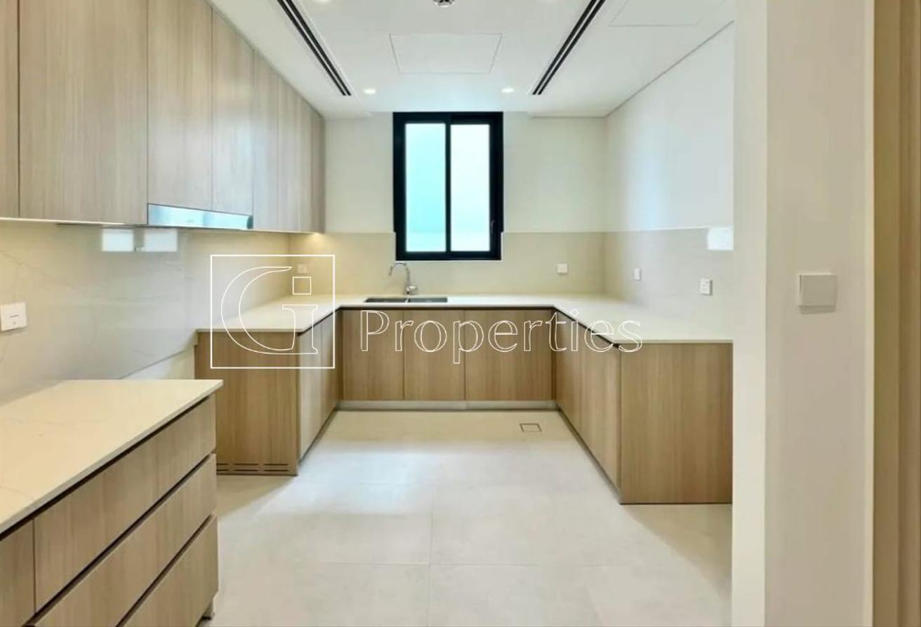 Unfurnished | Vacant | Ready to Move In photo 6