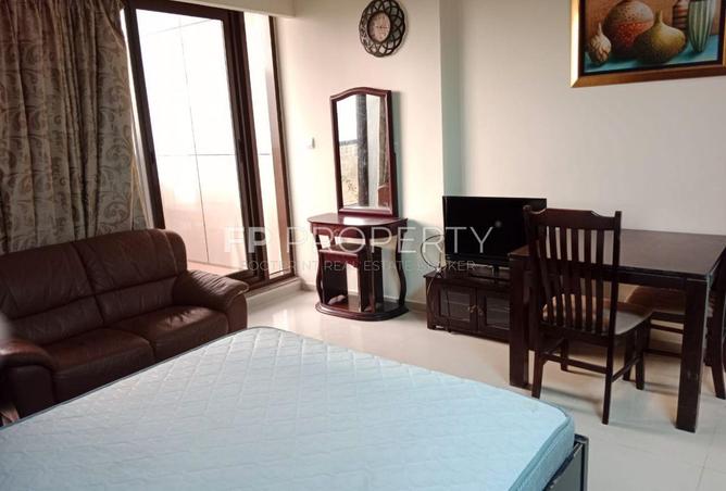 71100849 - Property Image 3