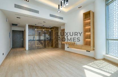 Apartment - 1 - 2 for rent in Panoramic Tower - Dubai Marina - Dubai