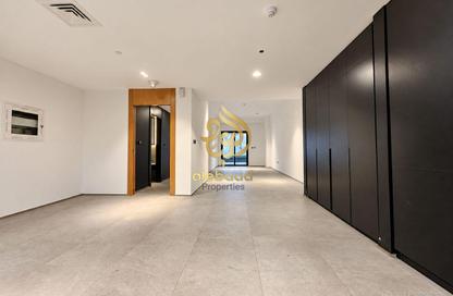 Apartment - 3 - 3 for rent in SH Living 1 - District 14 - Jumeirah Village Circle - Dubai
