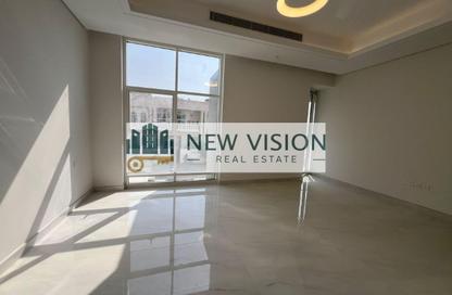 Villa - 4 - 5 for rent in Al Hooshi Villas - Hoshi - Al Badie - Sharjah Villa - 4 - 5 for rent in Al Hooshi Villas - Hoshi - Al Badie - Sharjah