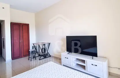 شقة - 1 حمام للايجار في 4 رويال بريز - رويال بريز - قرية الحمرا - رأس الخيمة شقة - 1 حمام للايجار في 4 رويال بريز - رويال بريز - قرية الحمرا - رأس الخيمة