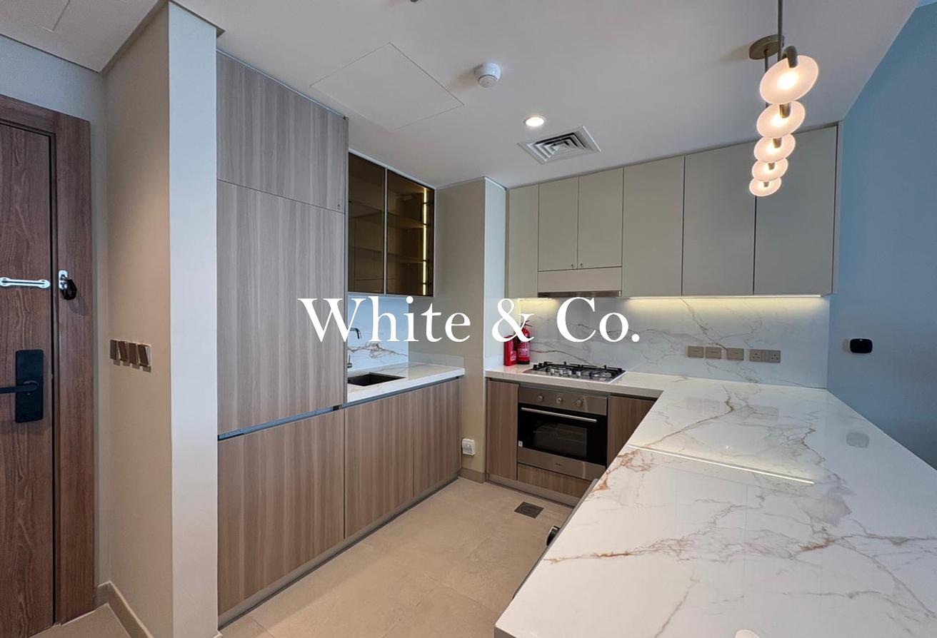 New | Chiller Free | Furnished | Ready photo 6