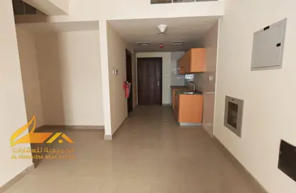 شقة - 1 حمام للبيع في برج العامرة - العامرة - عجمان