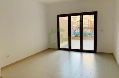 Apartment - 2 Bedrooms - 2 Bathrooms for rent in Zahra Breeze Apartments 3B - Zahra Breeze Apartments 3 - Zahra Breeze Apartments - Town Square - Dubai