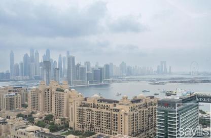Apartment - Studio - 1 Bathroom for rent in The Palm Tower - Palm Jumeirah - Dubai