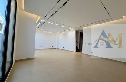 Townhouse - 7+ - 7+ for rent in Tilal City A - Tilal City - Sharjah