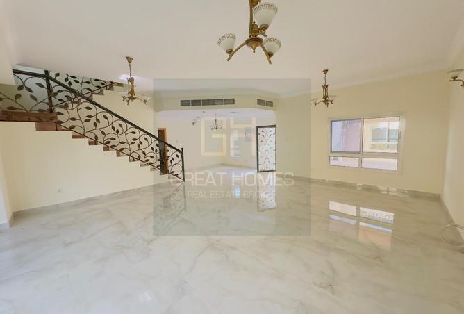 125644404 - Property Image 2