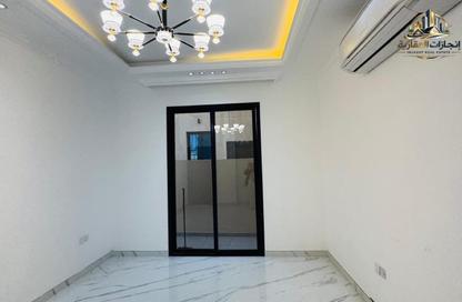 Villa - 5 Bedrooms - 7 Bathrooms for rent in Al Amira Village - Al Yasmeen - Ajman