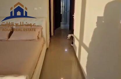 Apartment - 2 Bedrooms - 2 Bathrooms for sale in Beach Tower 2 - Al Khan Lagoon - Al Khan - Sharjah Apartment - 2 Bedrooms - 2 Bathrooms for sale in Beach Tower 2 - Al Khan Lagoon - Al Khan - Sharjah