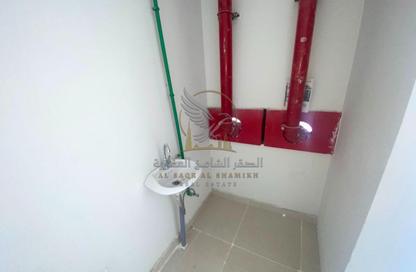 Shop - Studio for rent in Al Jurf 3 - Al Jurf - Ajman Downtown - Ajman