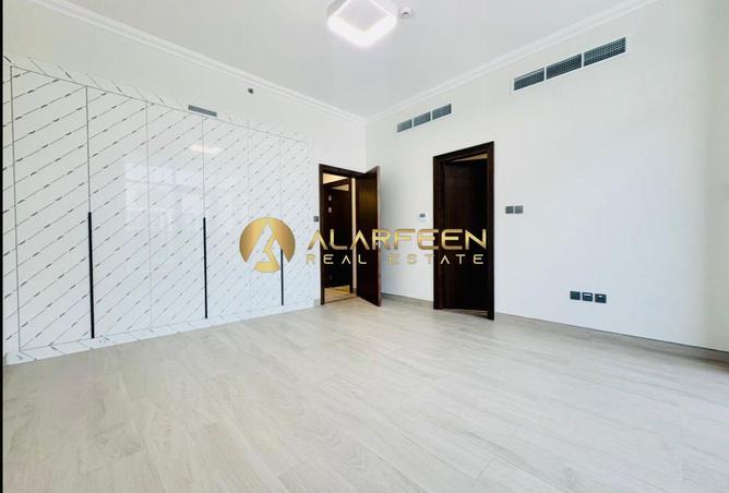 141915683 - Property Image 2