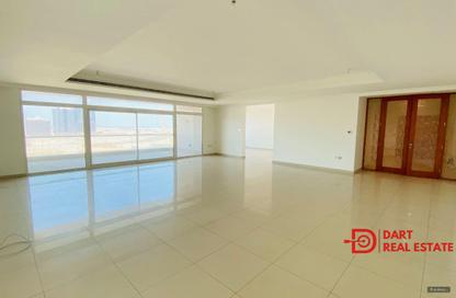Apartment - 4 Bedrooms - 5 Bathrooms for rent in Bay View - Tourist Club Area - Abu Dhabi