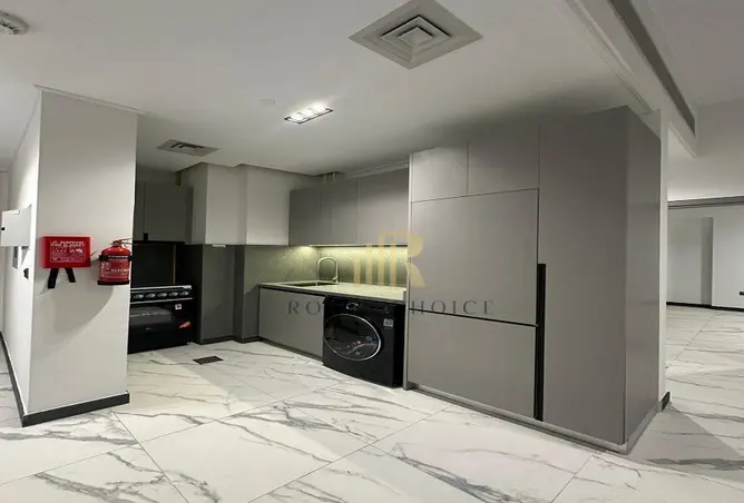 135628307 - Property Image 2