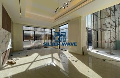 Apartment - 5 Bedrooms - 7 Bathrooms for rent in Saadiyat Reserve - Saadiyat Island - Abu Dhabi