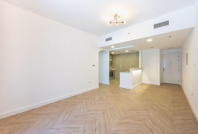 92273165 - Property Main Image