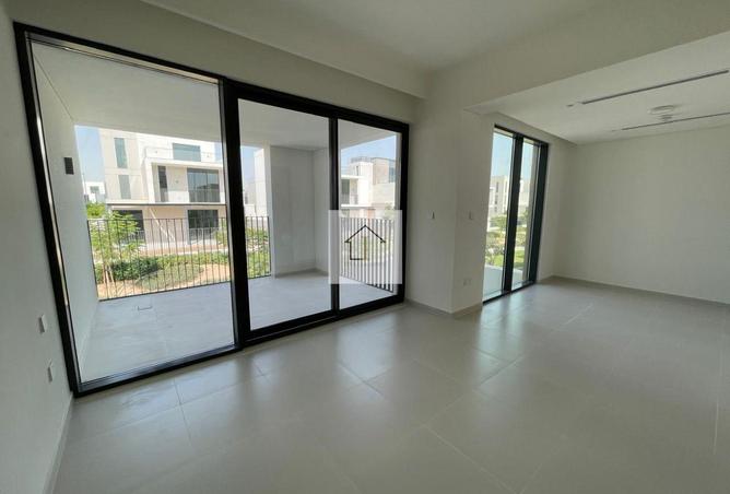 136072620 - Property Image 3