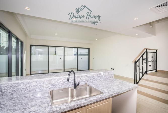 85327137 - Property Image 3