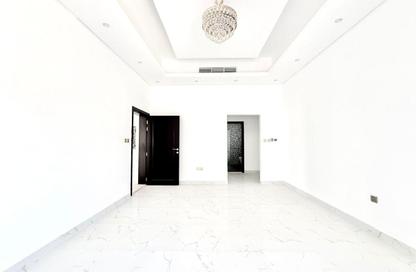 Villa - 5 Bedrooms - 6 Bathrooms for rent in Al Yasmeen 1 - Al Yasmeen - Ajman
