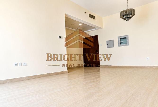 100868847 - Property Image 3
