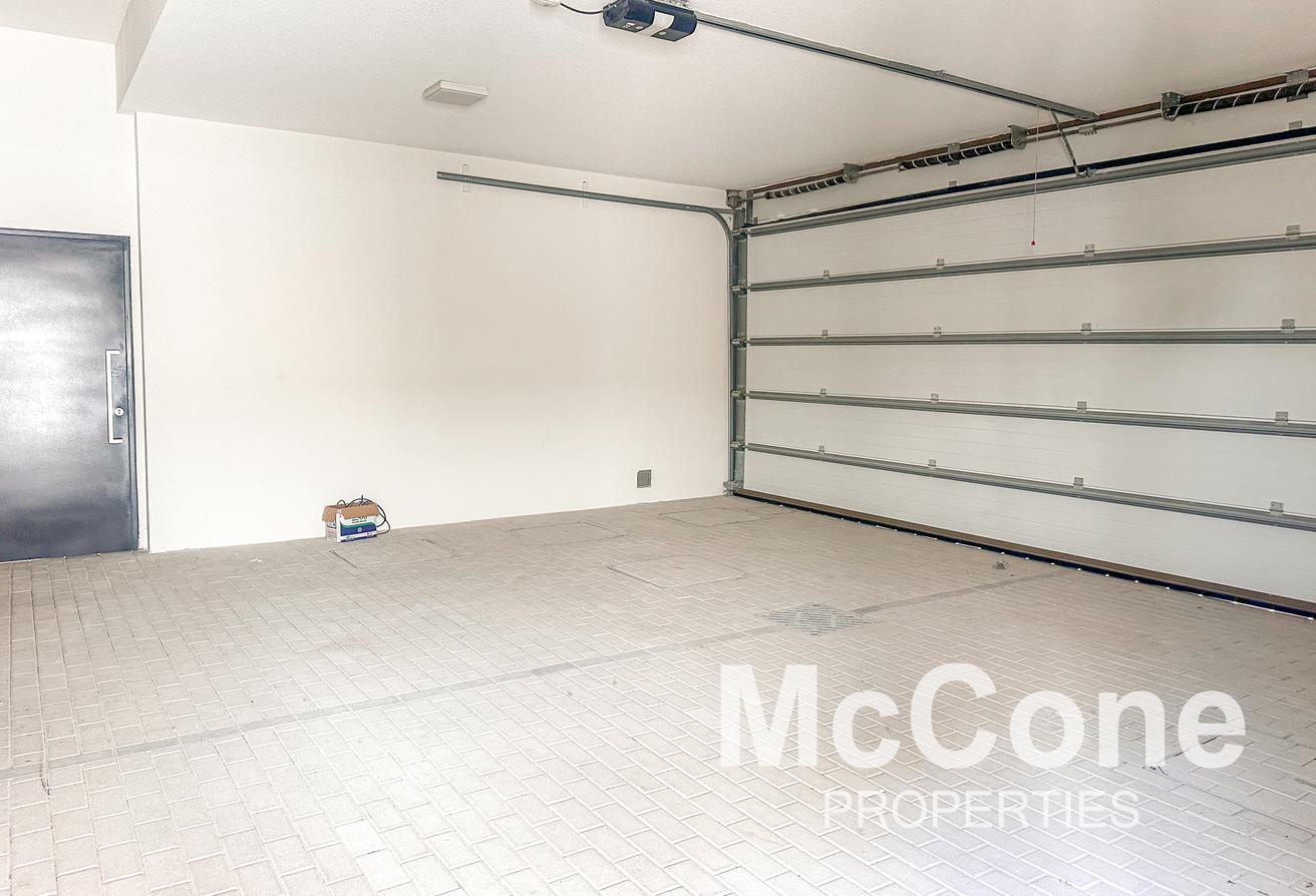 Brand New | Vacant | Spacious Layout photo 18