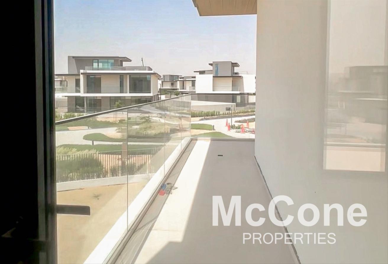 Brand New | Vacant | Spacious Layout photo 16