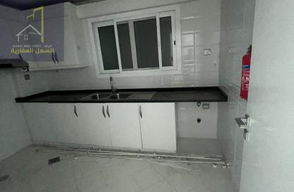 Apartment - 2 - 2 for rent in Al Khan Lagoon Tower - Al Khan Lagoon - Al Khan - Sharjah