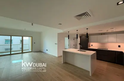 شقة - غرفة نوم - 1 حمام للايجار في الظفرة 4 - الظفرة - جرينز - دبي